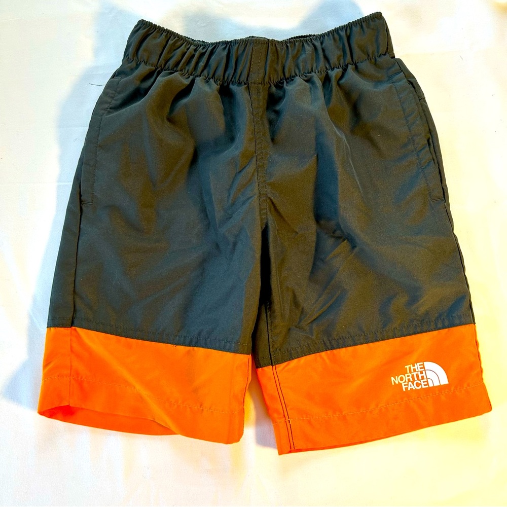 Boy’s North Face flash dry shorts, size 6, orange and gray, great condition